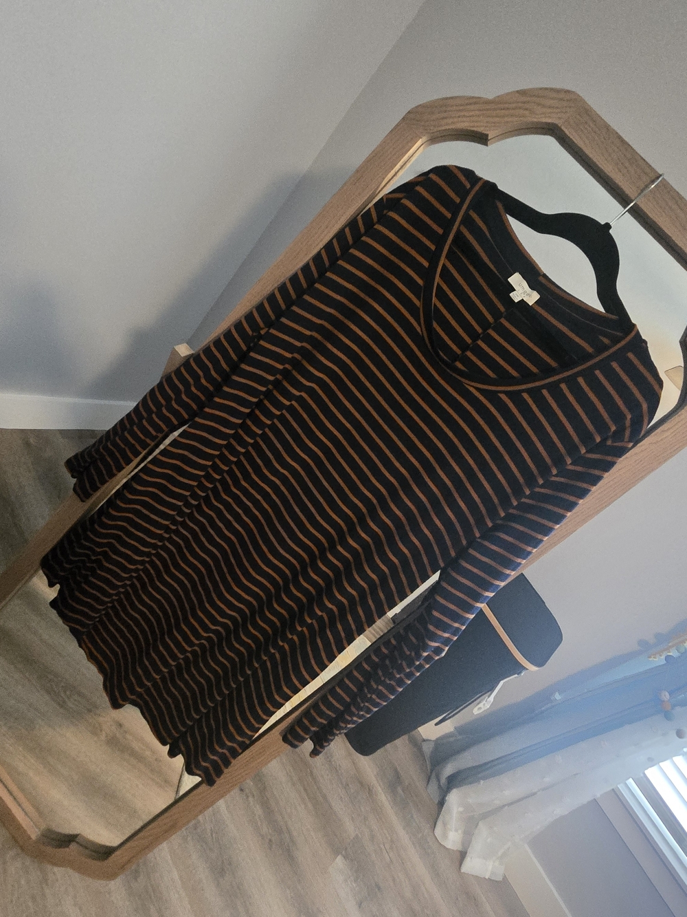 Umgee Dress - Picture 2 of 6
